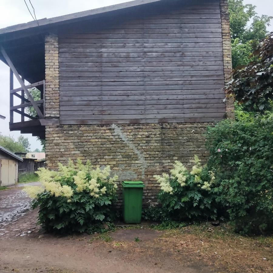 Ventspils Apartamenti Pie Ratslaukuma Εξωτερικό φωτογραφία